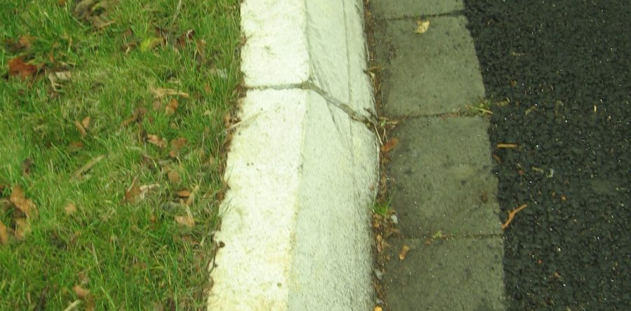 Obrzeża betonowe – gdzie i po co się je stosuje?